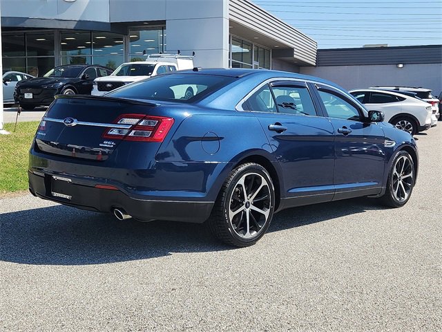 Used 2016 Ford Taurus SEL w/ Equipment Group 201A image 4