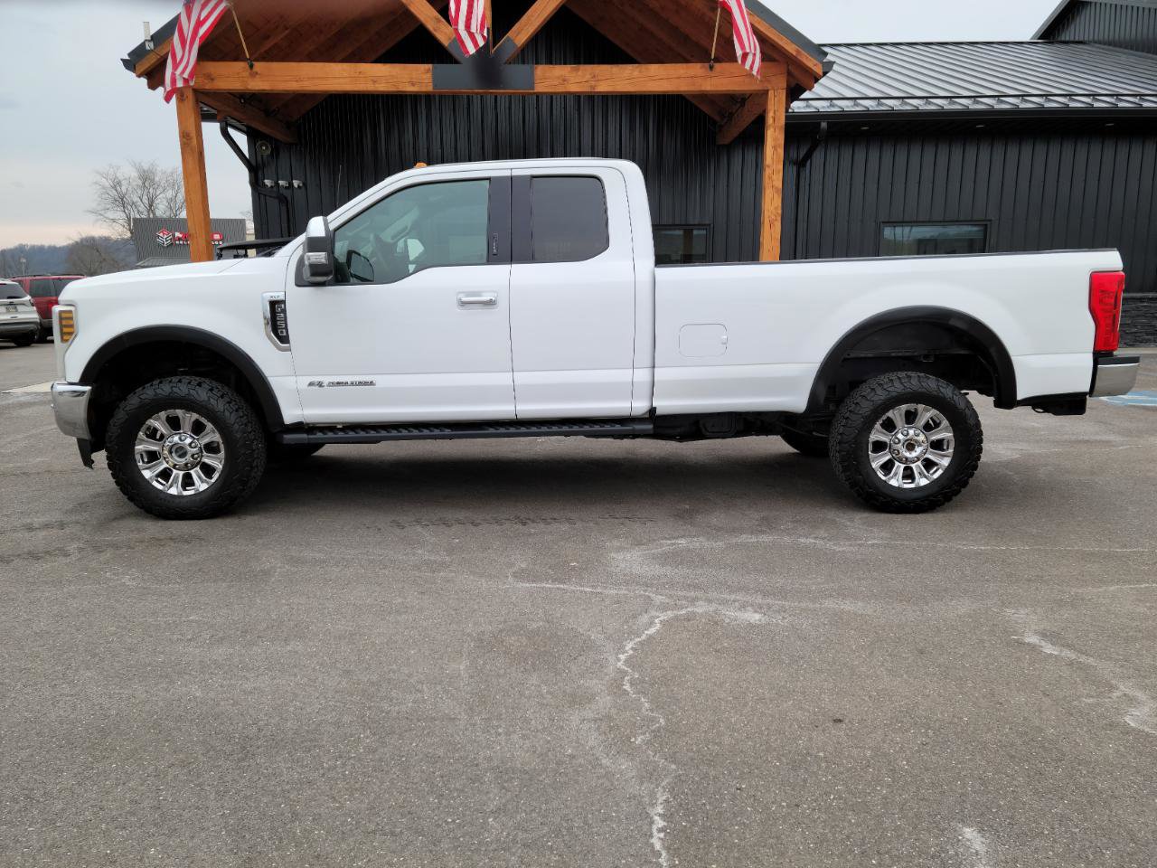 Used 2019 Ford F250 XLT w/ XLT Premium Package image 21