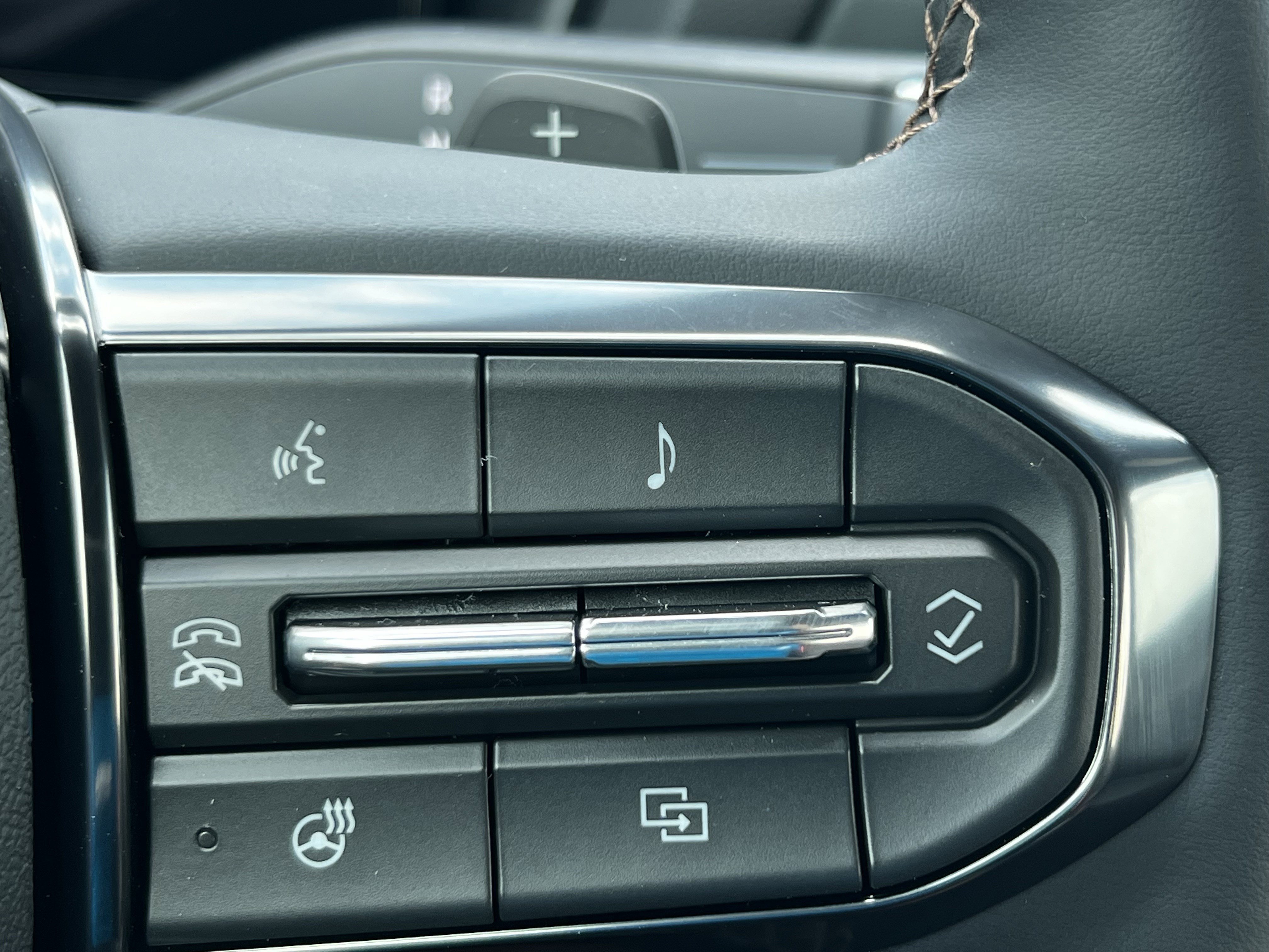 New 2026 GMC Terrain AT4 w/ Technology Package II image 12