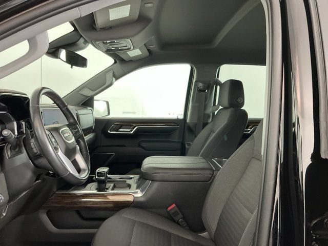Used 2023 GMC Sierra 1500 Elevation w/ X31 Off-Road Package AWD/4WD image 13