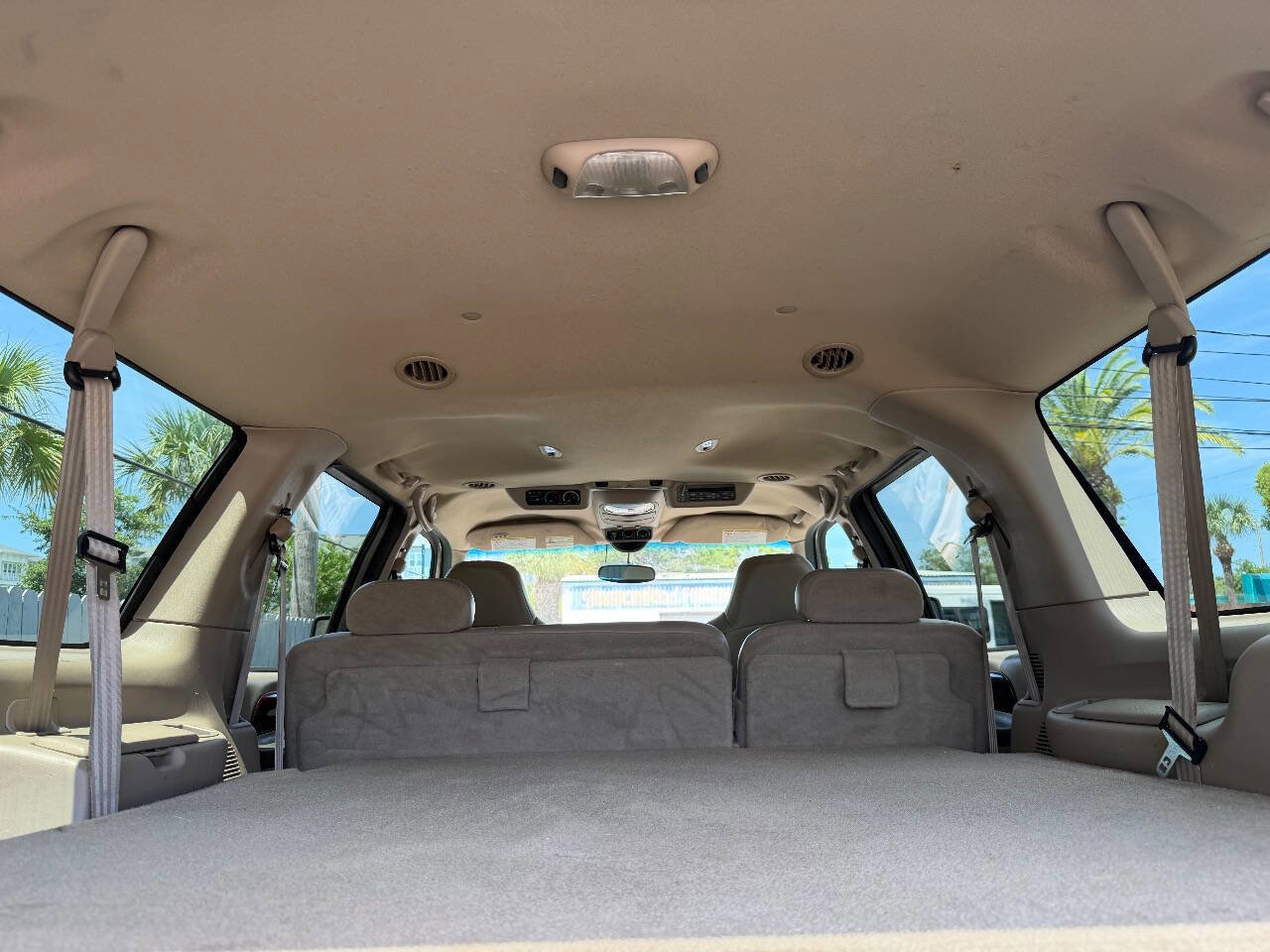 Used 2004 Ford Excursion Limited AWD/4WD image 21