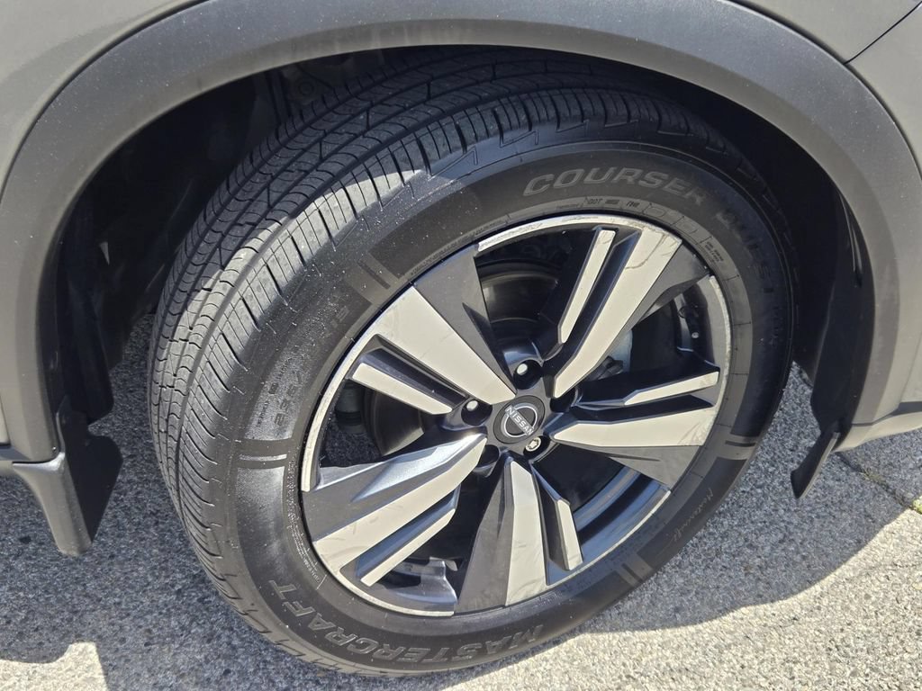 Certified 2022 Nissan Rogue SL FWD image 6