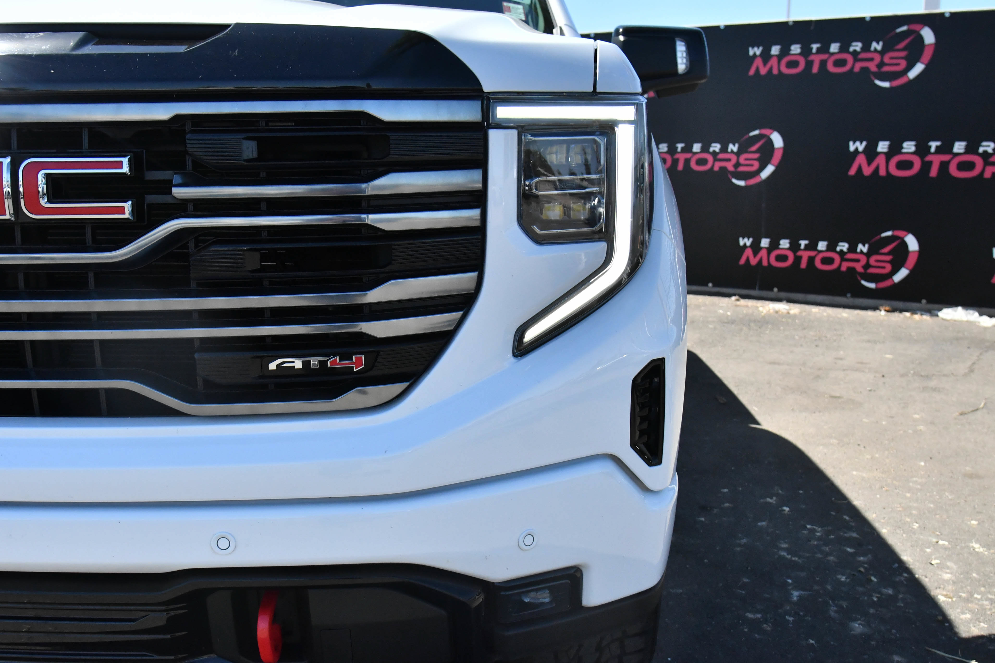 Used 2025 GMC Sierra 1500 AT4 AWD/4WD image 11