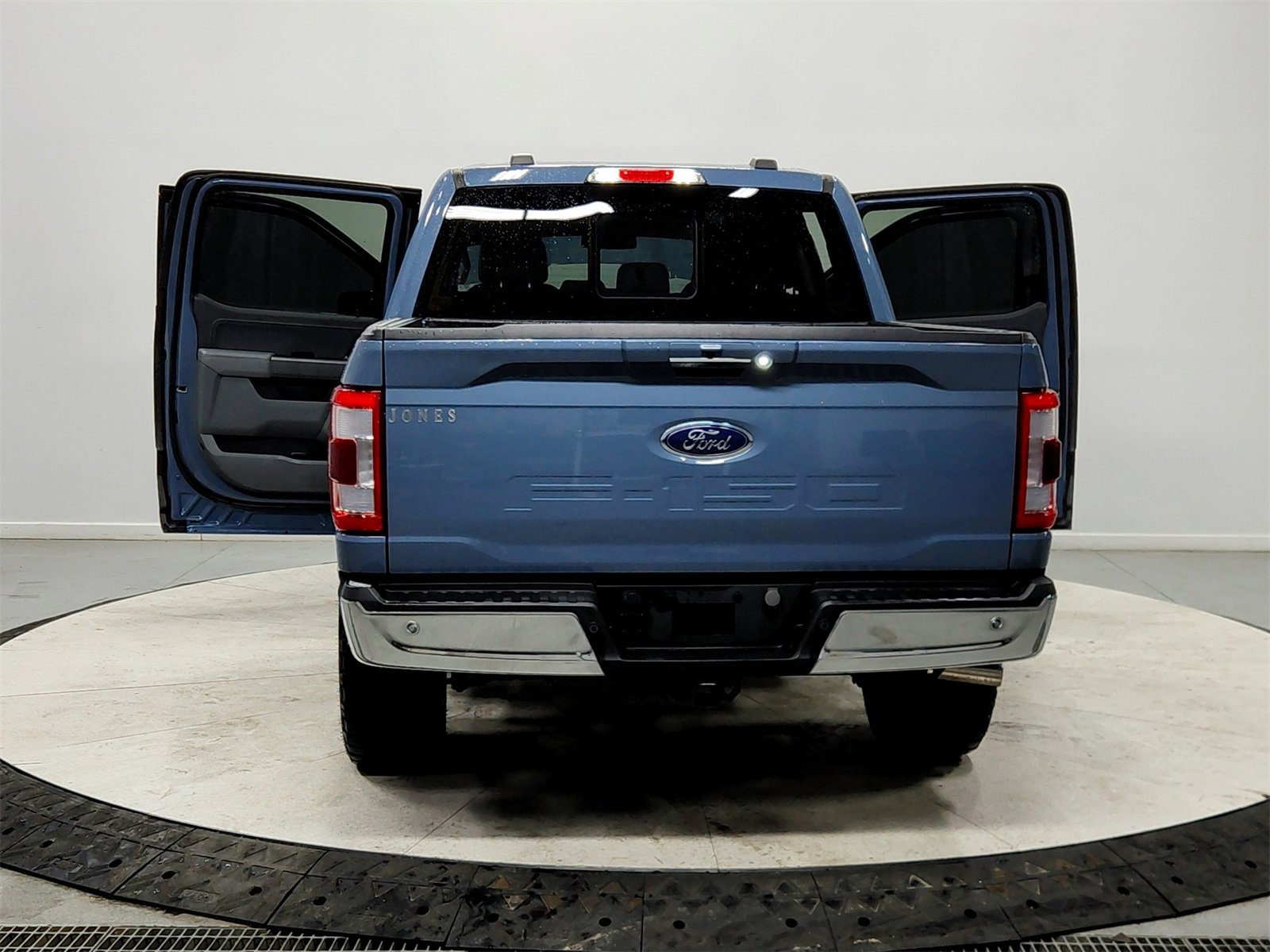 Used 2023 Ford F150 Lariat image 14