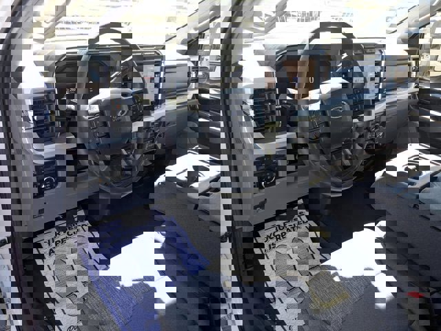 New 2024 Ford F250 XLT w/ XLT Premium Package image 15