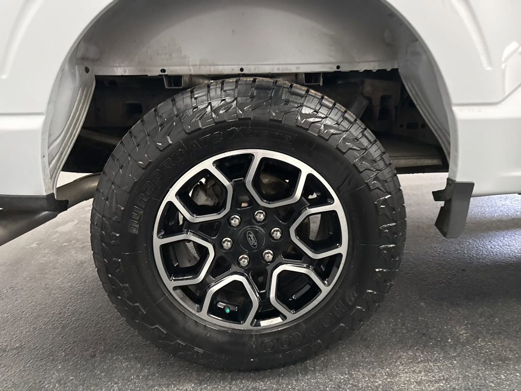 Used 2022 Ford F150 XLT w/ Equipment Group 302A High image 15