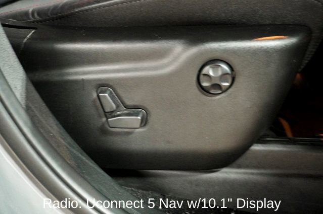 Used 2025 Dodge Durango R/T image 5