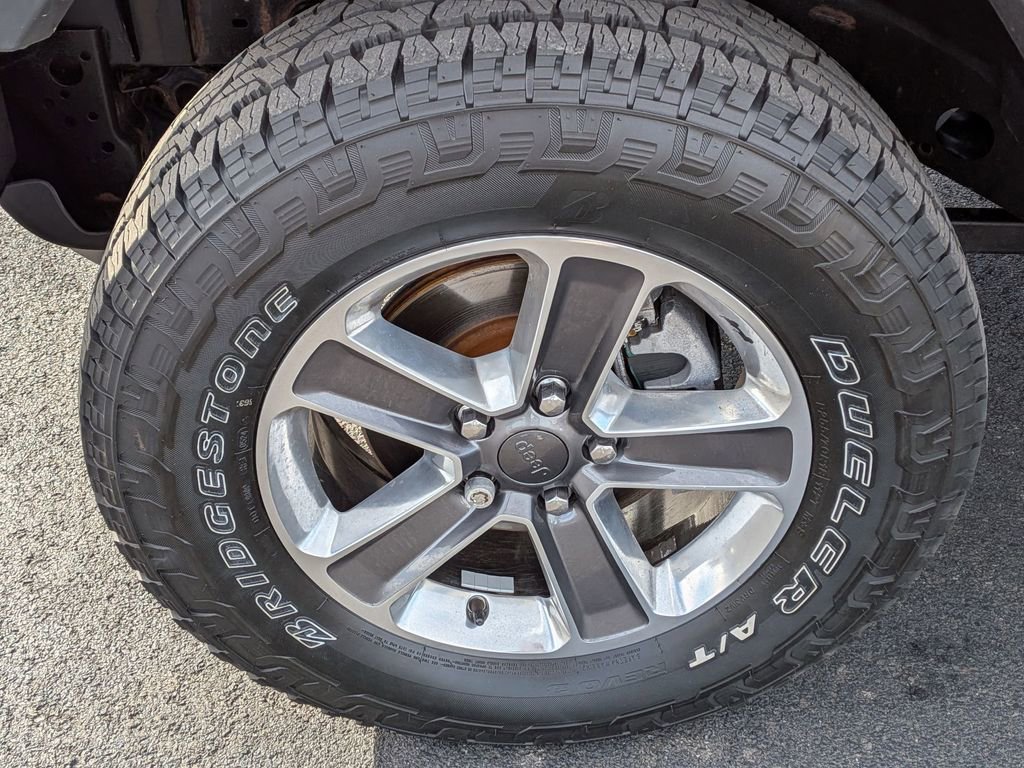 Used 2020 Jeep Wrangler Unlimited Sahara AWD/4WD image 10