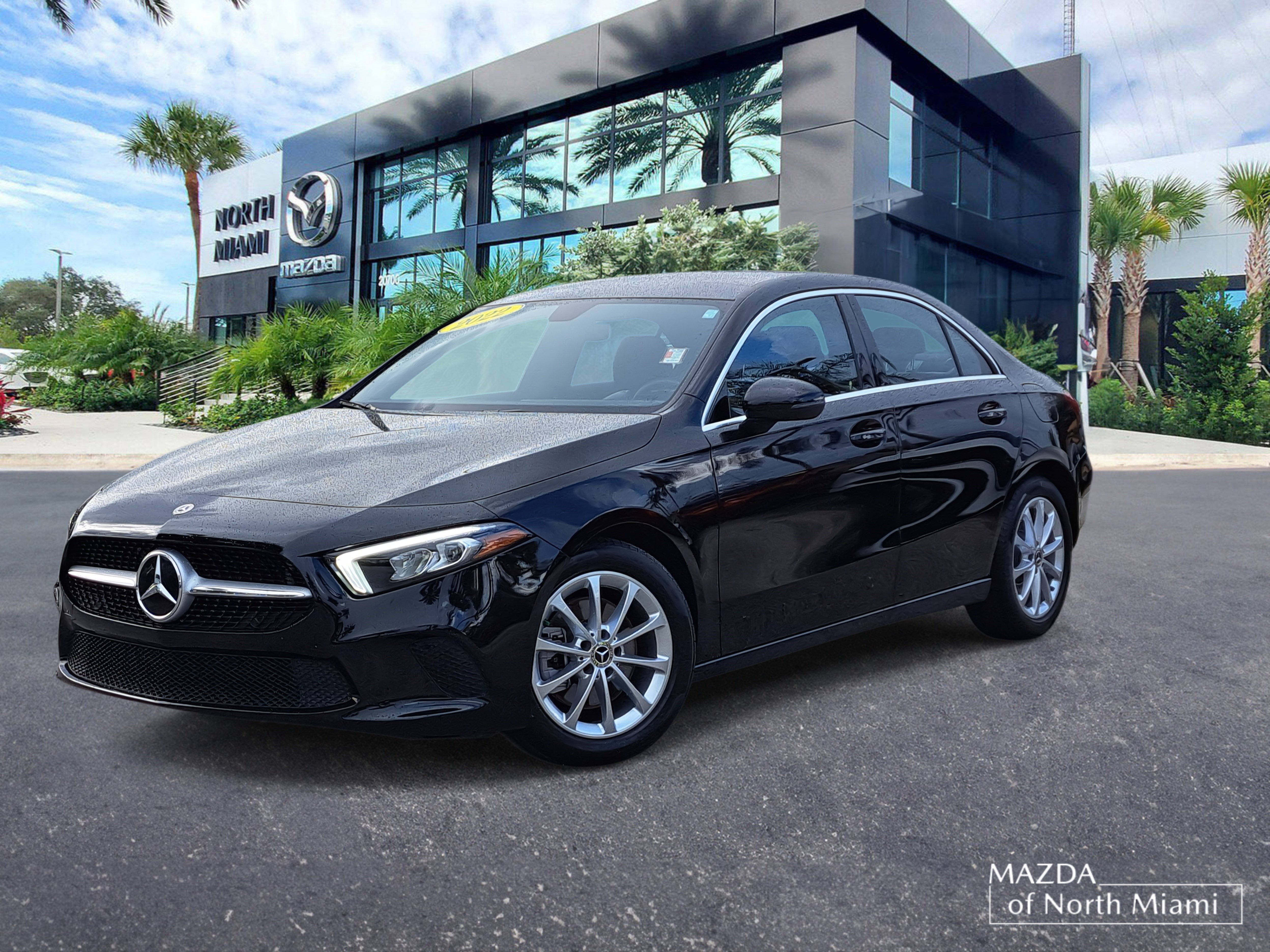 Used 2022 Mercedes-Benz A 220 image 1