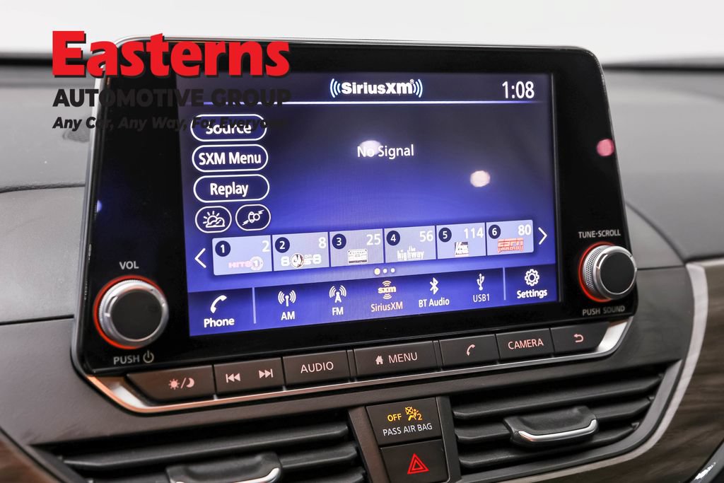 Used 2025 Nissan Altima 2.5 SV AWD/4WD image 19