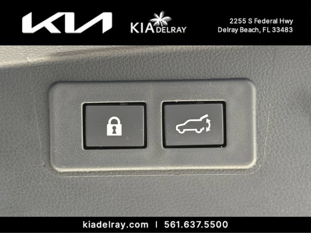 Used 2023 Subaru Outback Touring AWD/4WD image 9