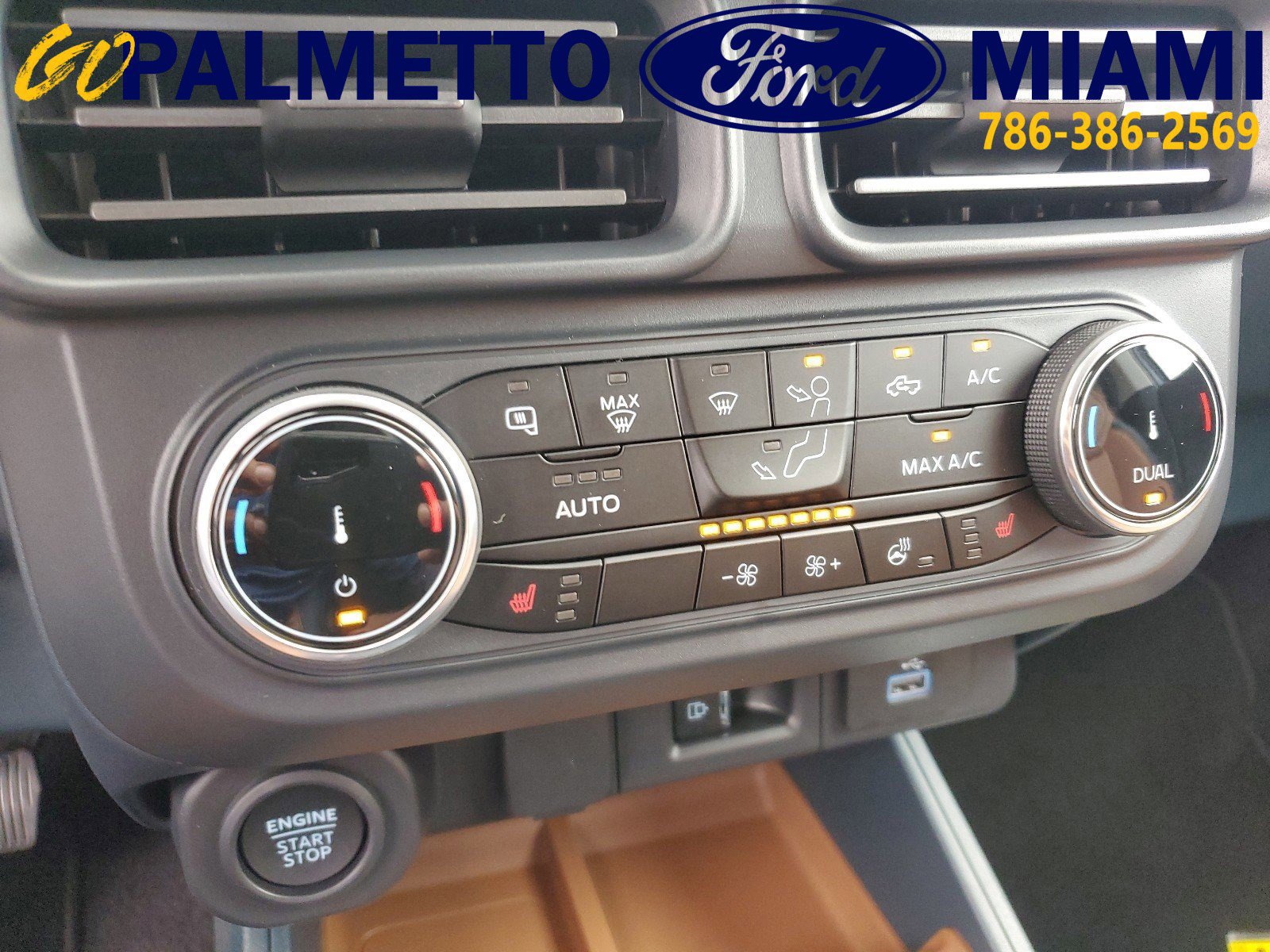 New 2024 Ford Maverick Lariat image 14