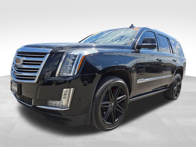 Used 2018 Cadillac Escalade Platinum AWD/4WD image 5