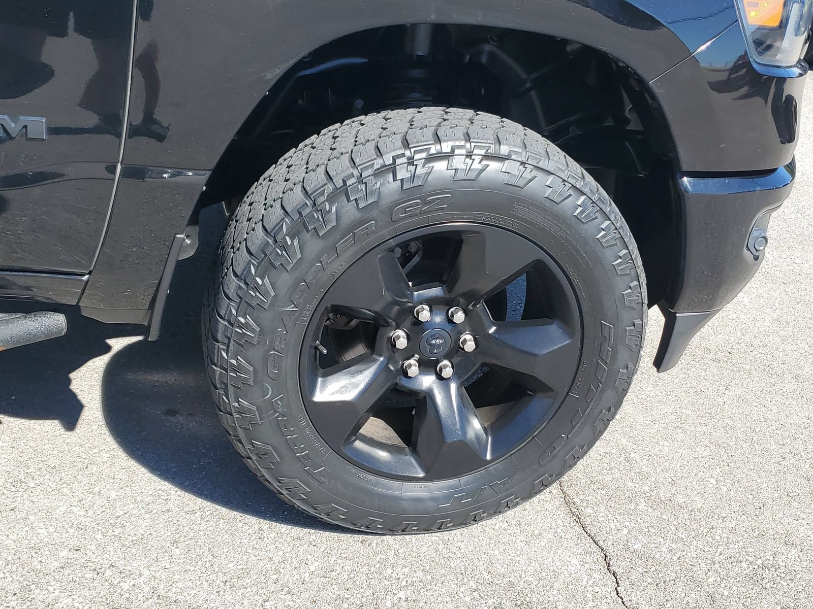 Used 2019 RAM 1500 Big Horn AWD/4WD image 6