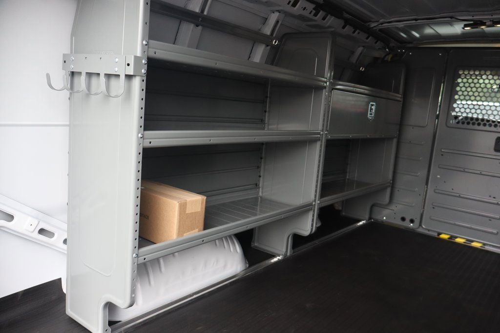 New 2025 Chevrolet Express 2500 Work Van w/ Driver Convenience Package image 24