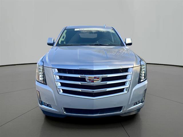 Used 2020 Cadillac Escalade Premium Luxury AWD/4WD image 8