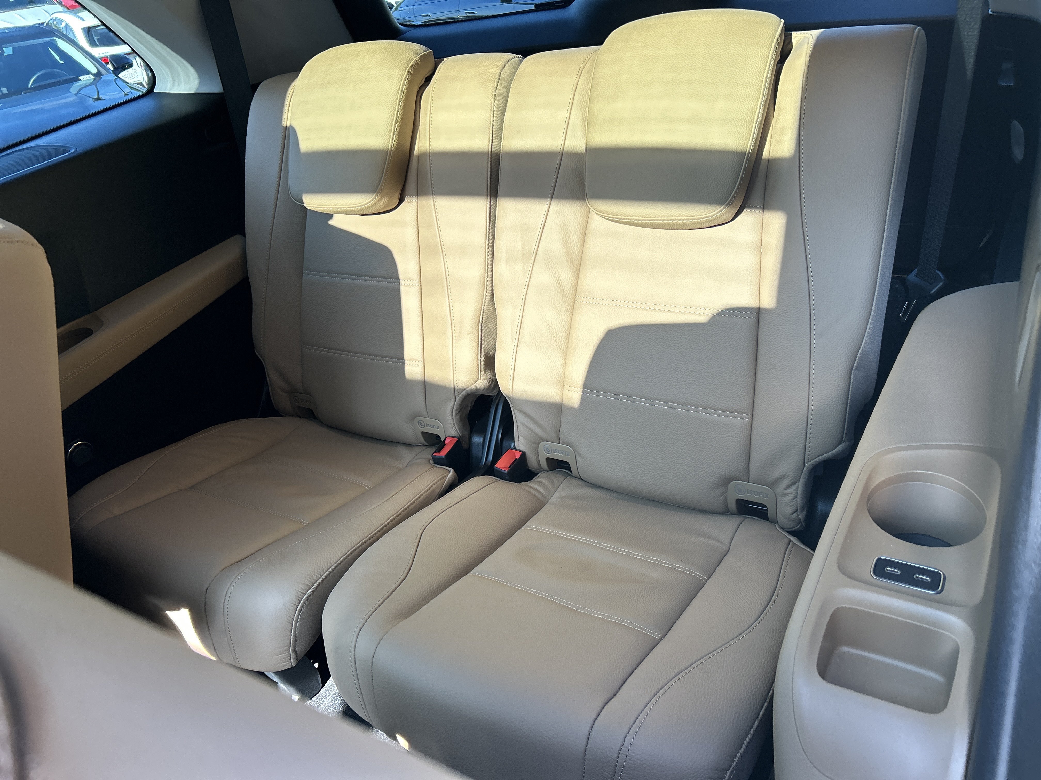 Certified 2024 Mercedes-Benz GLS 450 4MATIC image 44