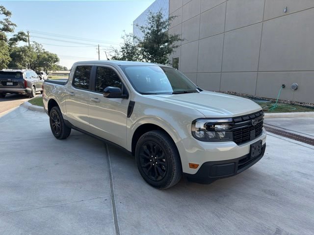 Used 2024 Ford Maverick Lariat w/ Black Appearance Package FWD image 4