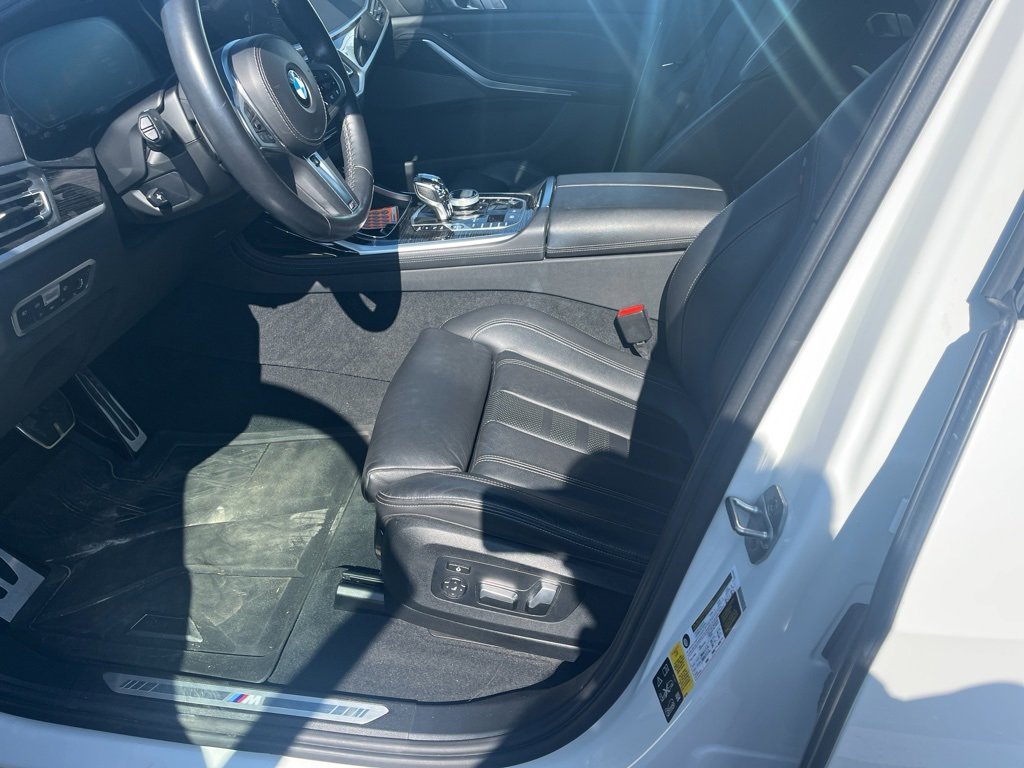 Used 2020 BMW X7 xDrive40i w/ M Sport Package image 10