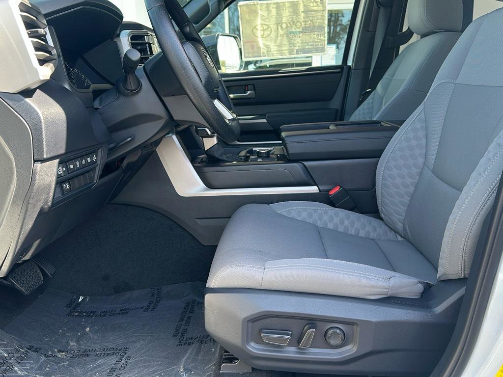 New 2025 Toyota Tundra SR5 w/ SR5 Convenience Package image 13
