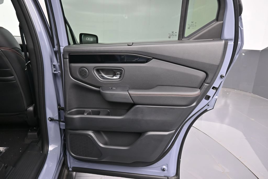 New 2026 Honda Pilot TrailSport image 36
