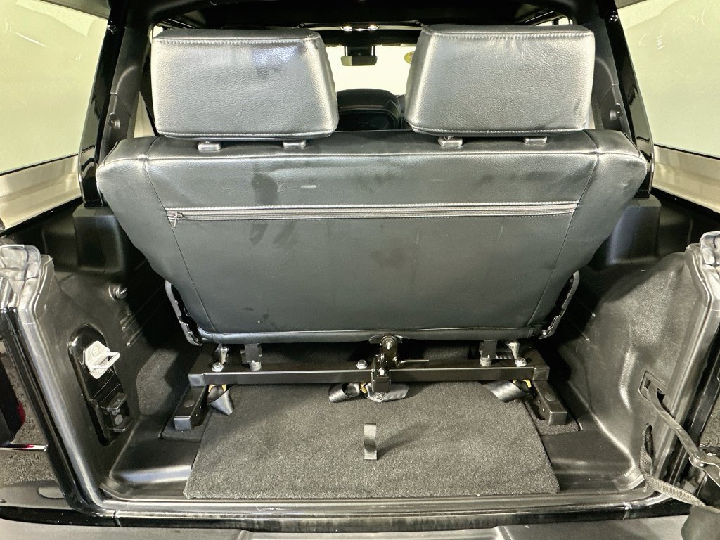 Used 2023 Jeep Wrangler Unlimited Rubicon 392 AWD/4WD image 38