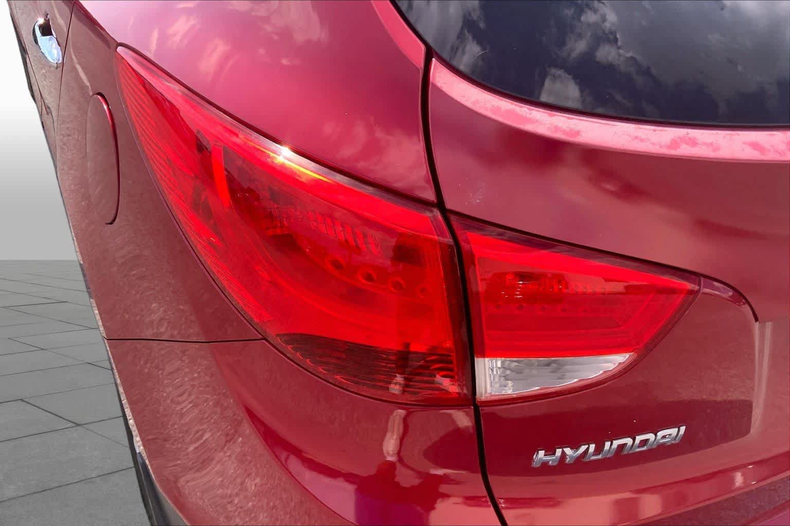 Used 2013 Hyundai Tucson Limited FWD image 28