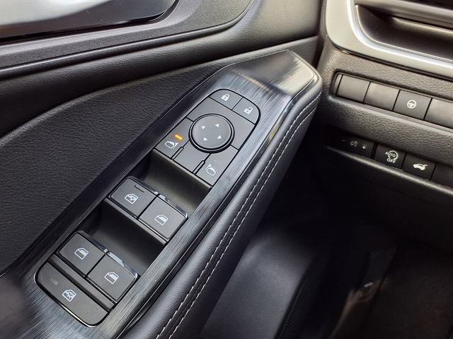 New 2026 Nissan Rogue Dark Armor AWD/4WD image 15