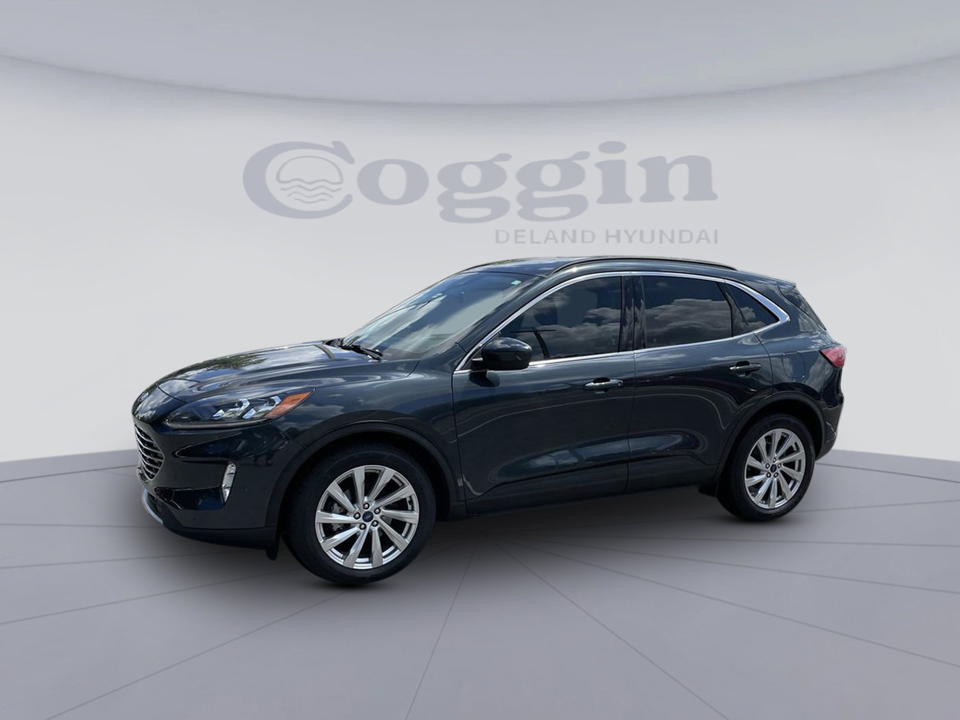 Used 2022 Ford Escape Titanium w/ Titanium Elite Package