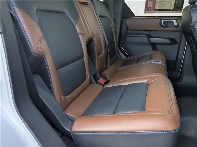 Used 2024 Ford Bronco Outer Banks AWD/4WD image 20