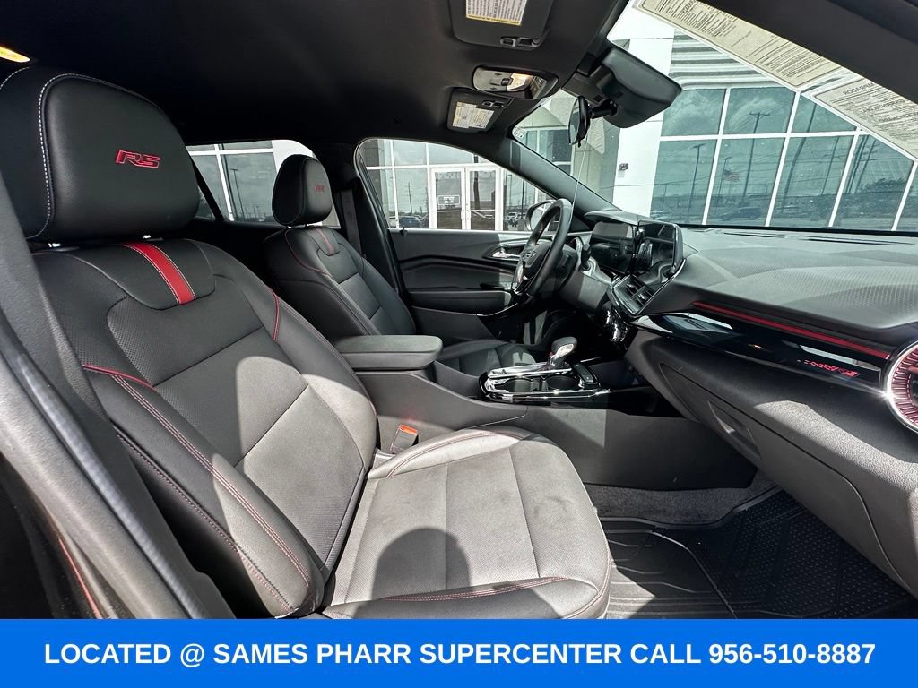 Used 2026 Chevrolet Trax RS w/ Driver Confidence Package FWD image 25