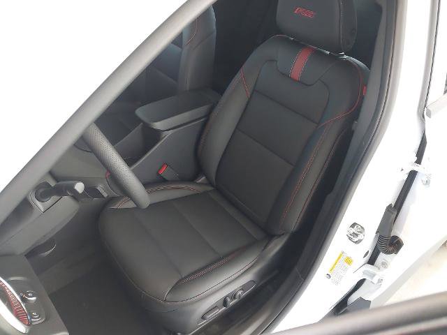 New 2026 Chevrolet Trax RS w/ Sunroof Package image 23