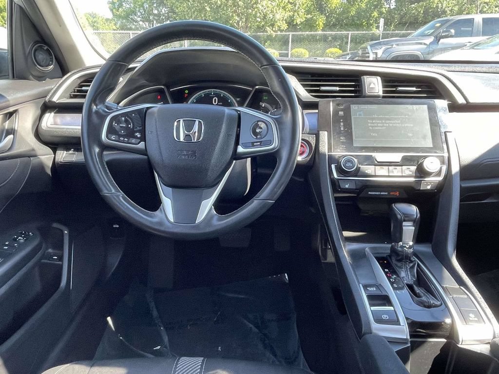 Used 2018 Honda Civic EX-T image 11