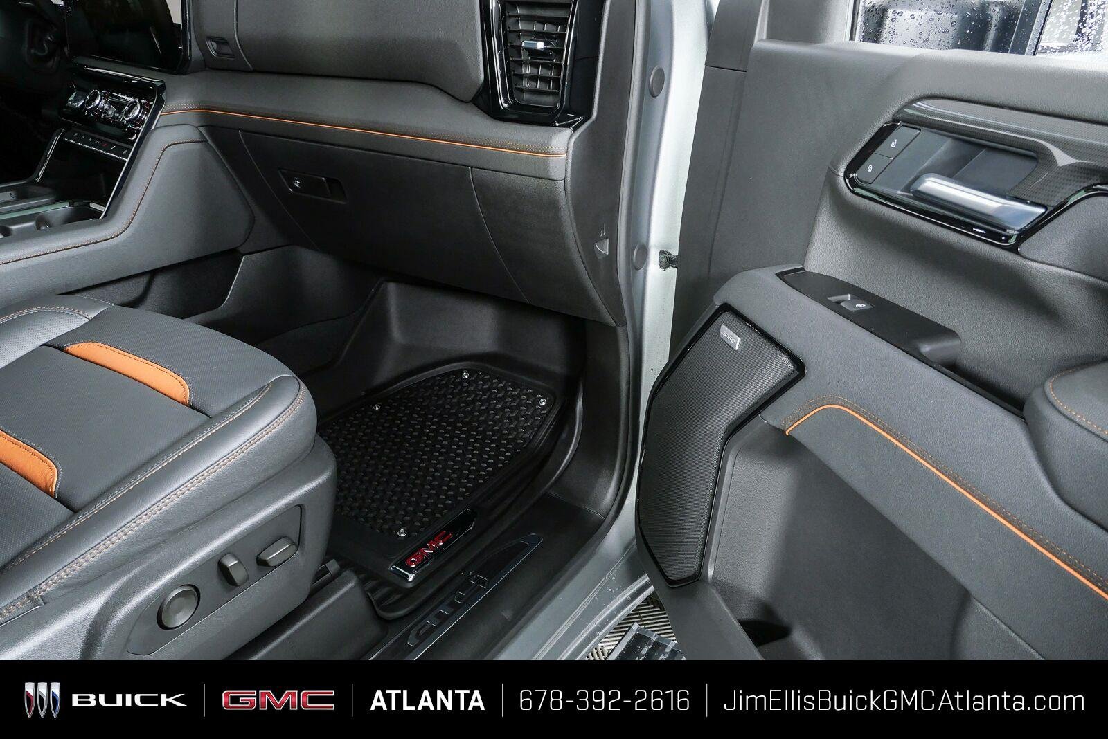 Certified 2026 GMC Sierra 2500 AT4 w/ AT4 Premium Plus Package AWD/4WD image 24