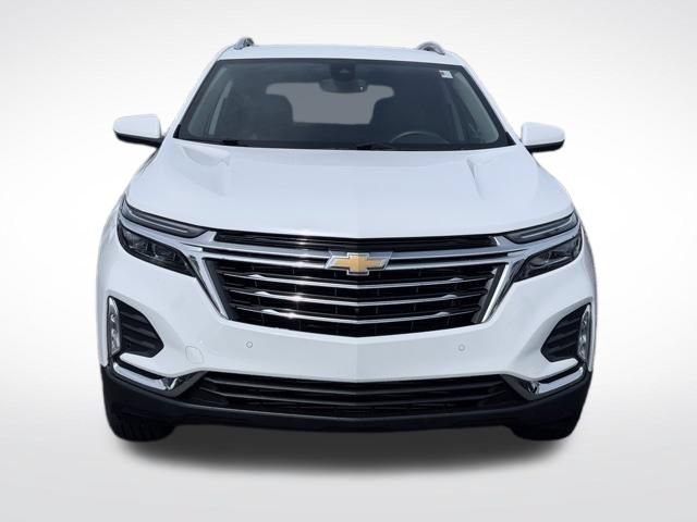 Used 2023 Chevrolet Equinox Premier AWD/4WD image 2
