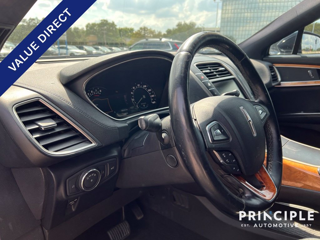 Used 2016 Lincoln MKX Select FWD image 14