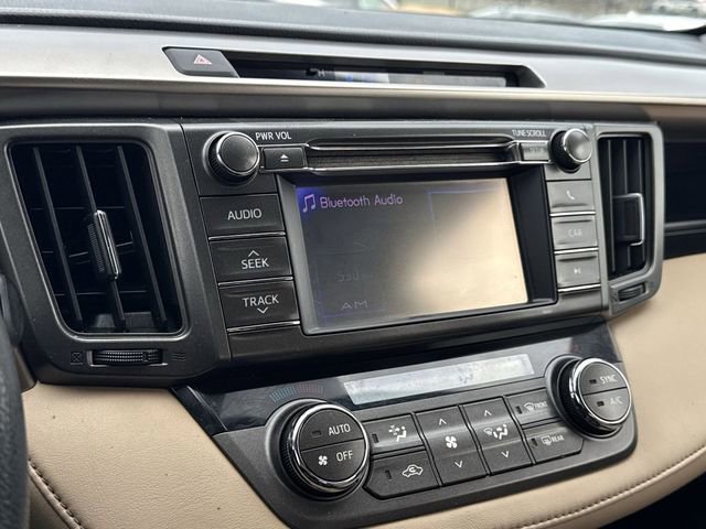 Used 2013 Toyota RAV4 XLE image 21