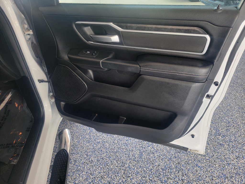 Used 2023 RAM 1500 Big Horn RWD image 12