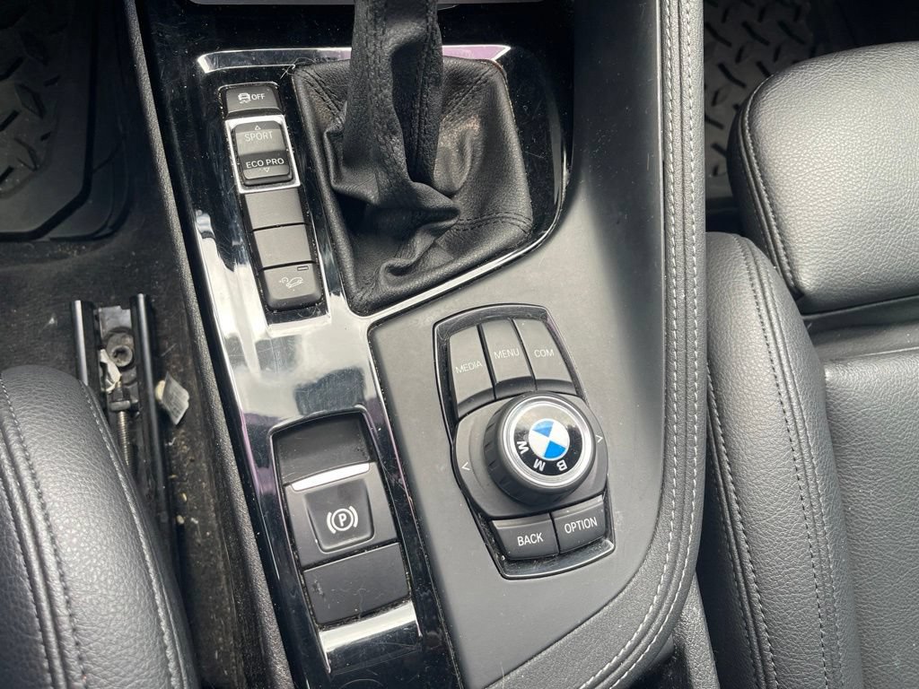 Used 2018 BMW X2 xDrive28i AWD/4WD image 16