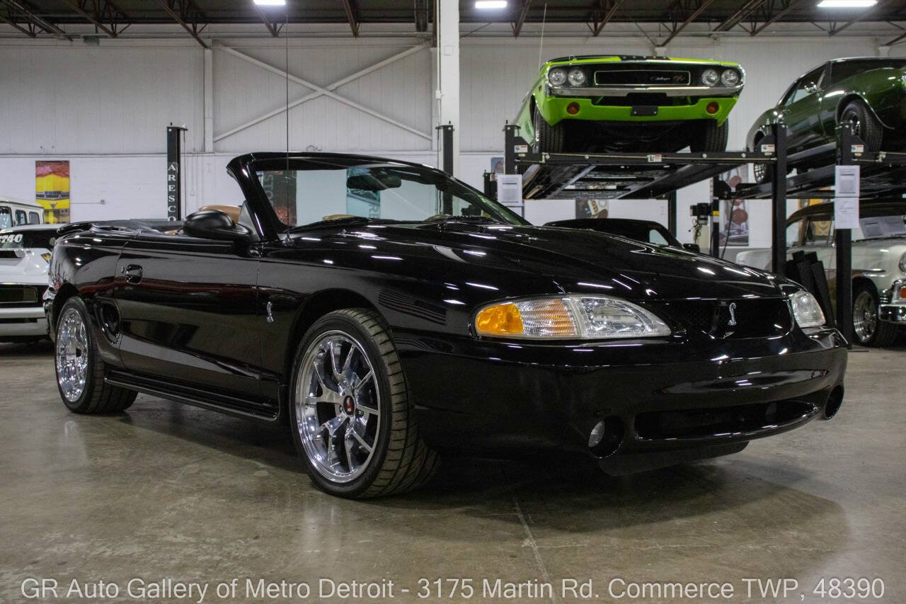 Used 1996 Ford Mustang Cobra RWD image 11