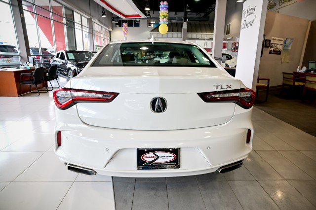 Used 2021 Acura TLX w/ Technology Package FWD image 6