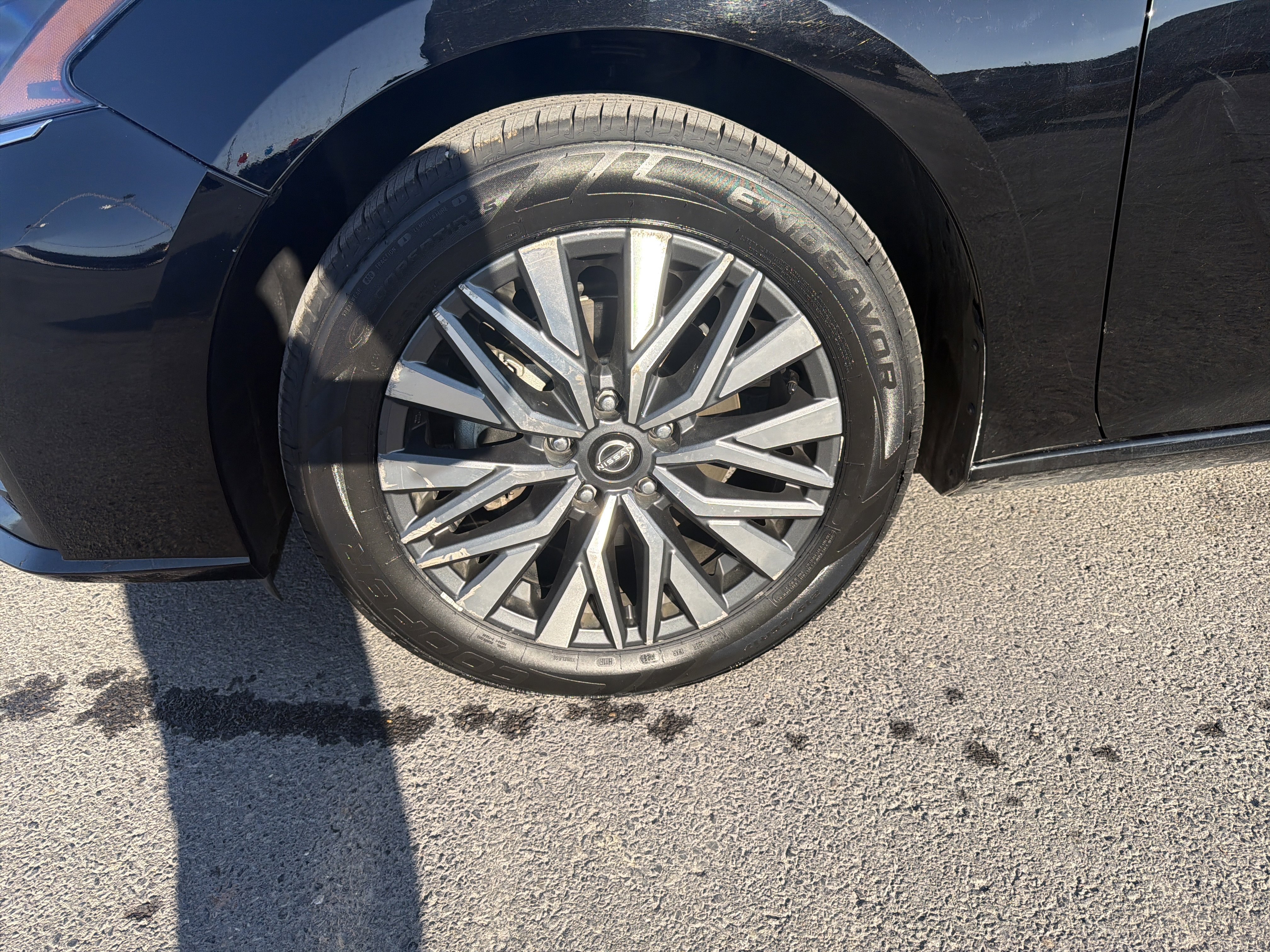 Used 2024 Nissan Altima 2.5 SV AWD/4WD image 11