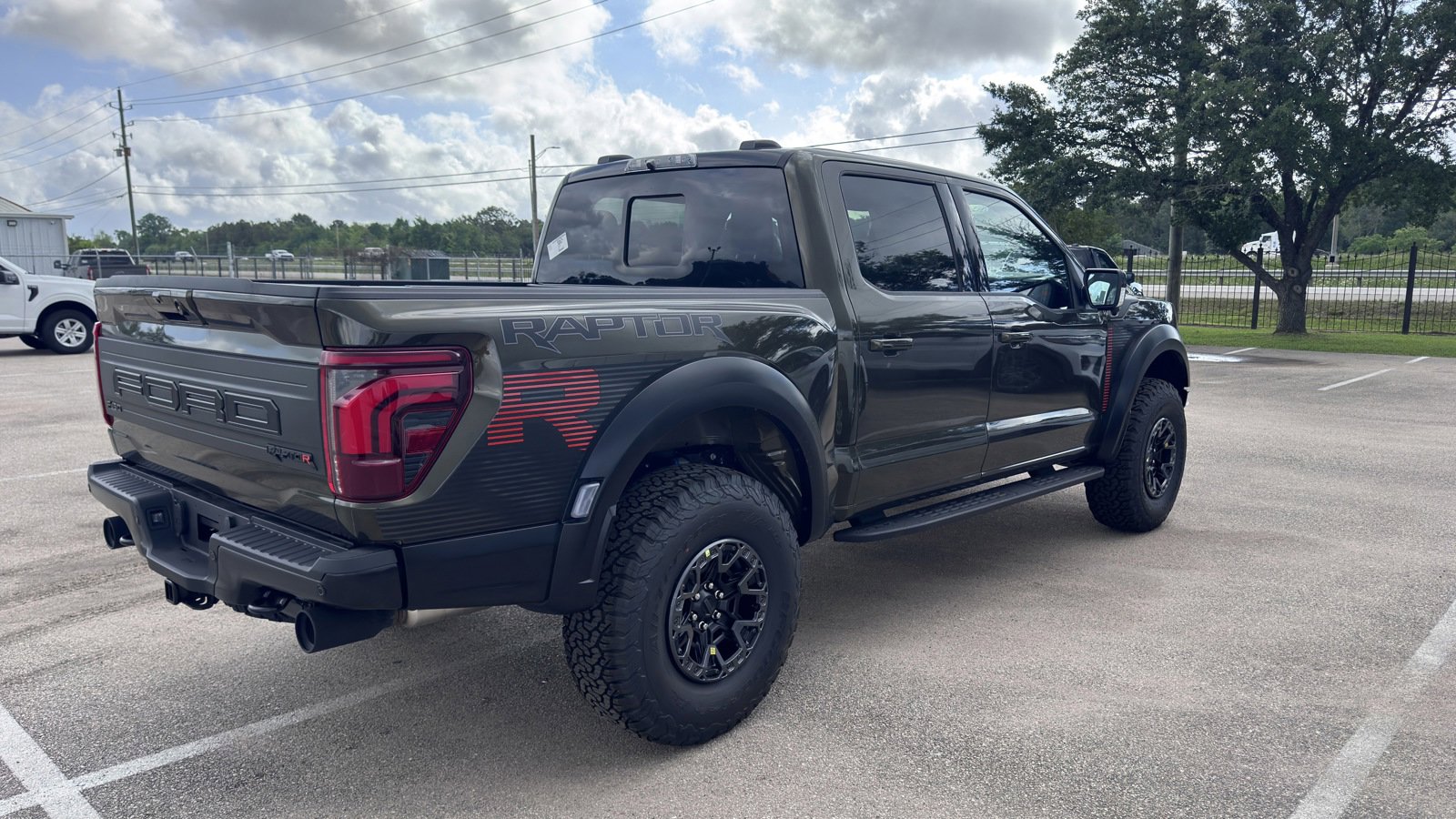 New 2026 Ford F150 Raptor AWD/4WD image 3