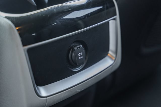 Used 2024 Kia Carnival EX FWD image 39