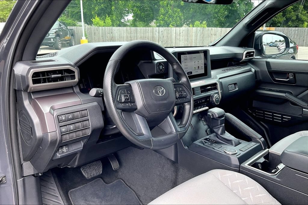 Used 2025 Toyota Tacoma SR5 RWD image 15