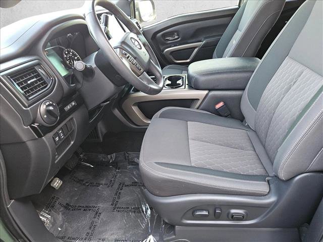 Certified 2024 Nissan Titan SV w/ SV Bronze Edition Package image 19