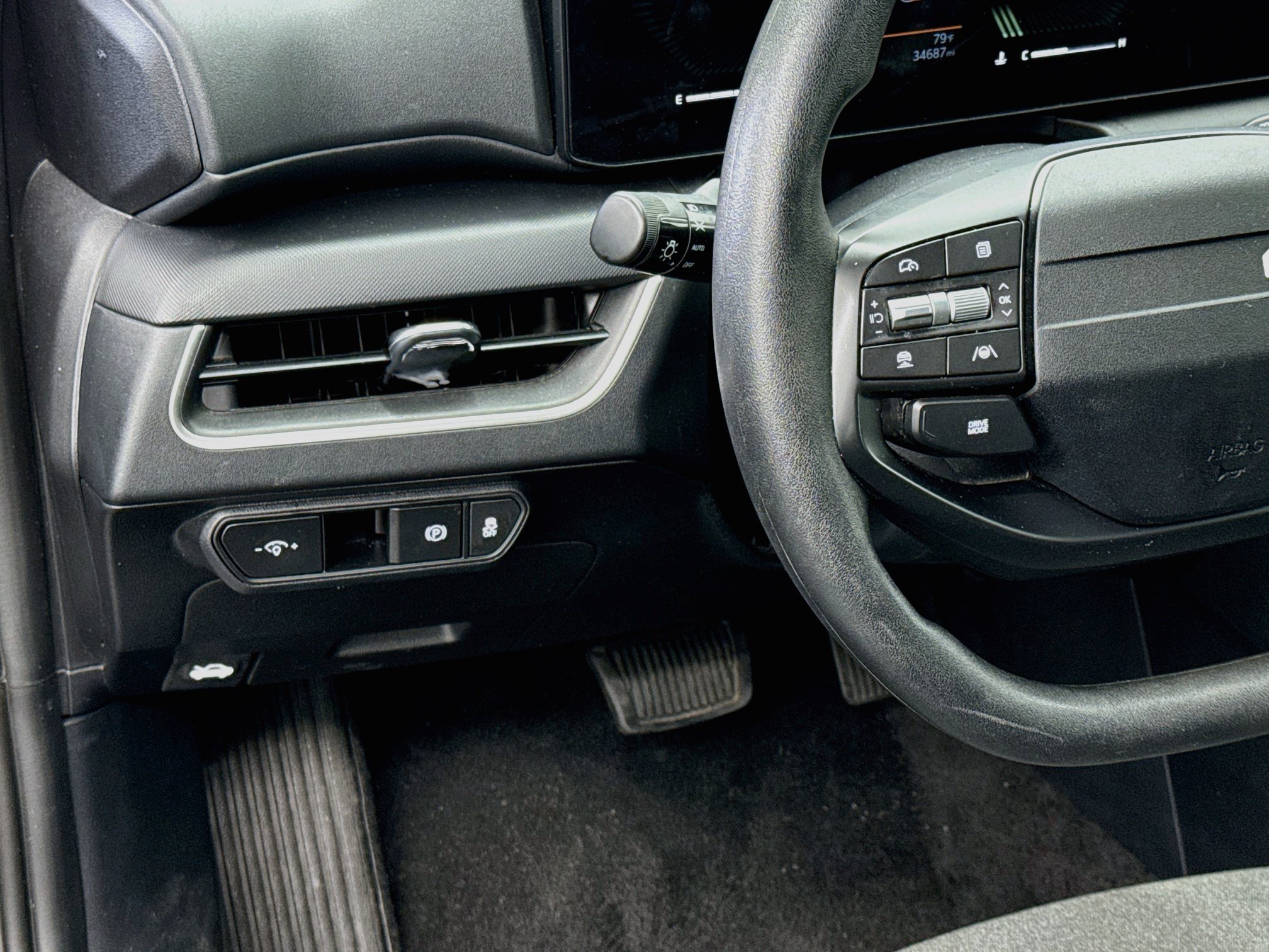 Used 2025 Kia K4 FWD image 17