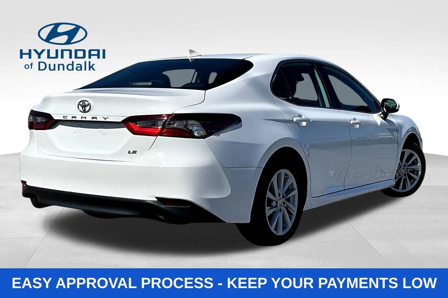 Used 2024 Toyota Camry LE image 8