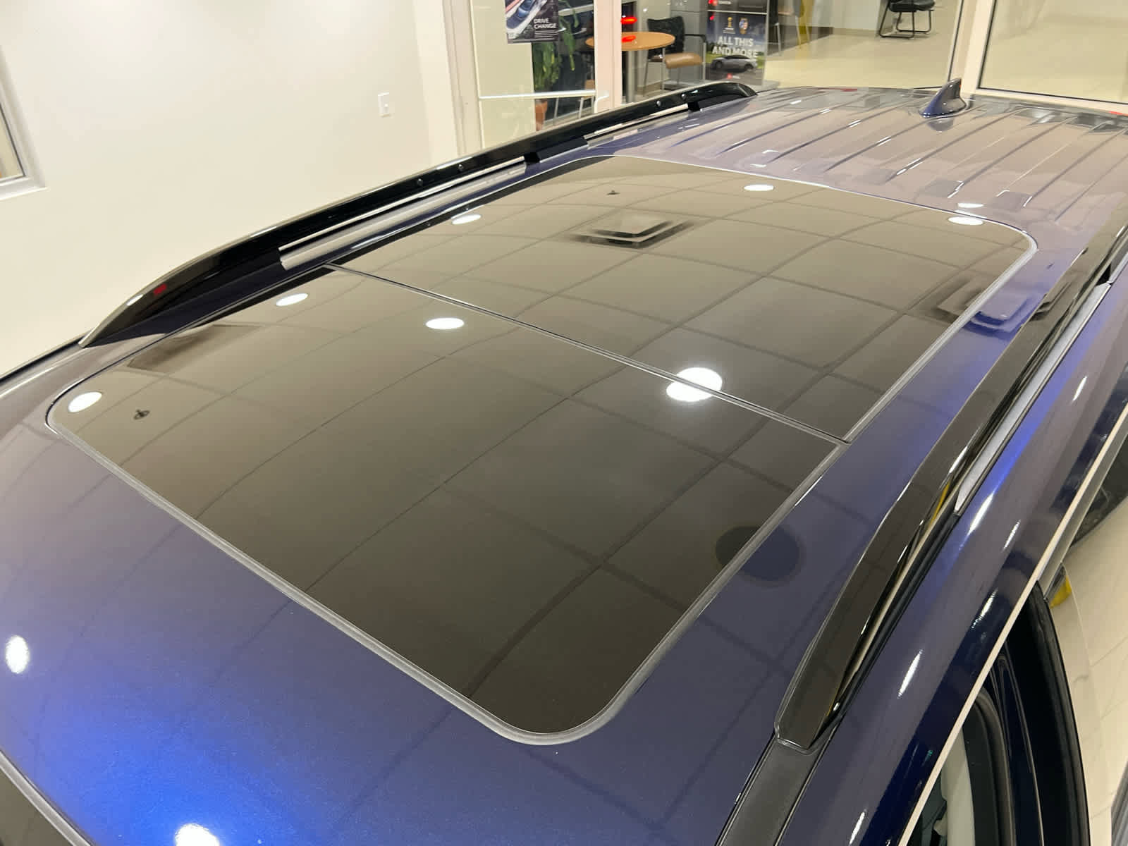 Certified 2025 Honda Pilot Touring image 22