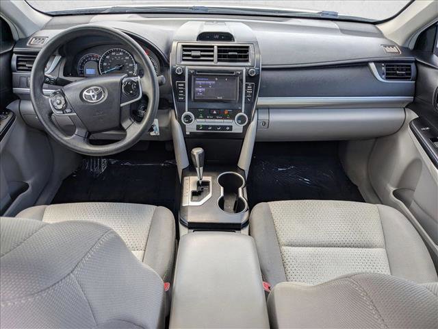 Used 2014 Toyota Camry LE FWD image 16